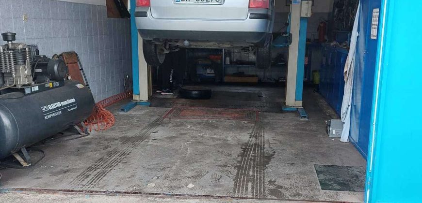 Auto SERVIS